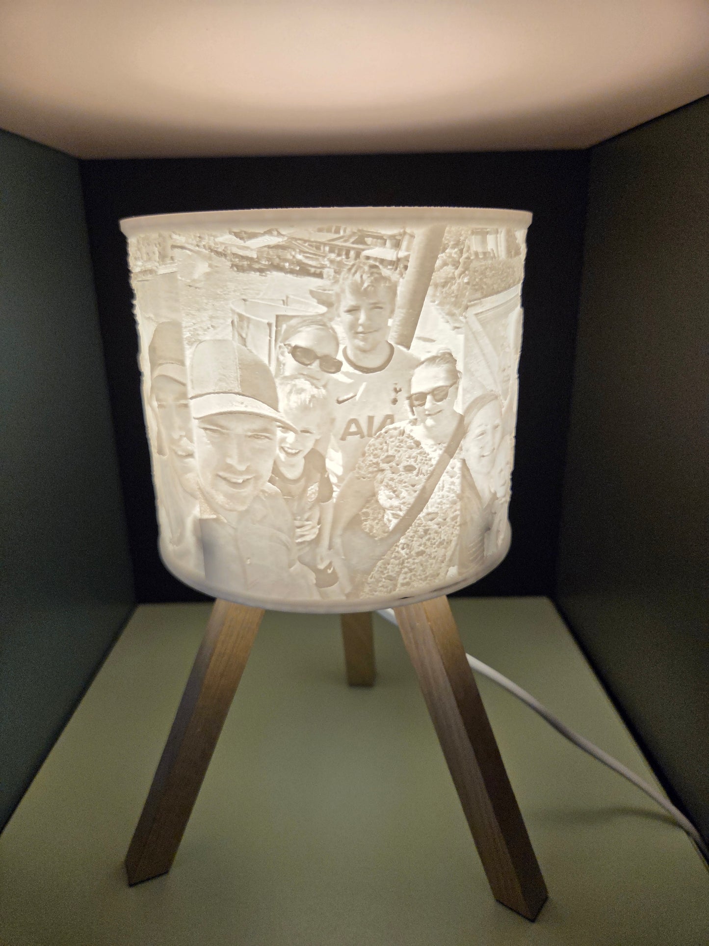 Bordlampe Skærm – Personligt Design (Cylinder Ø20 cm)